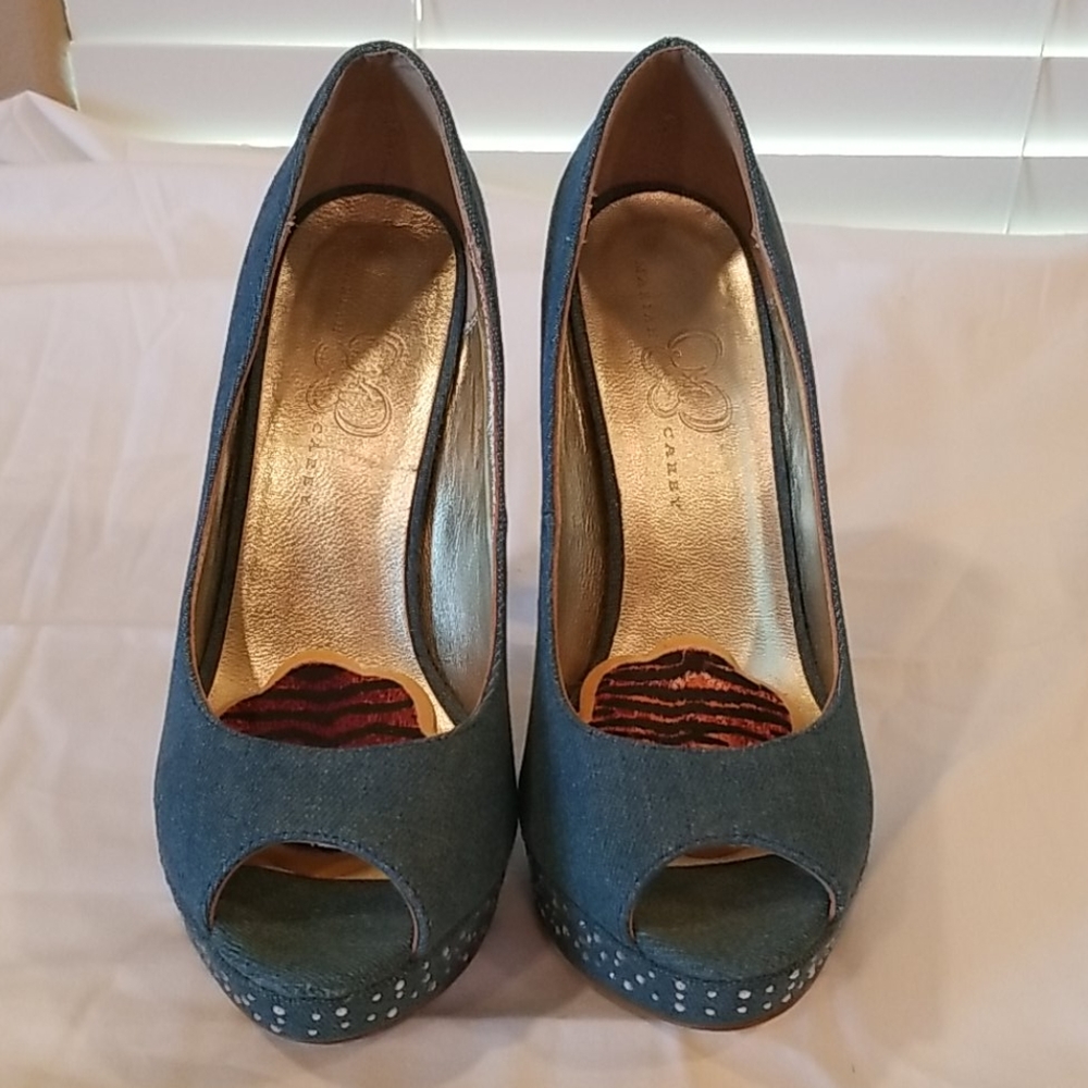 Womens shoes
